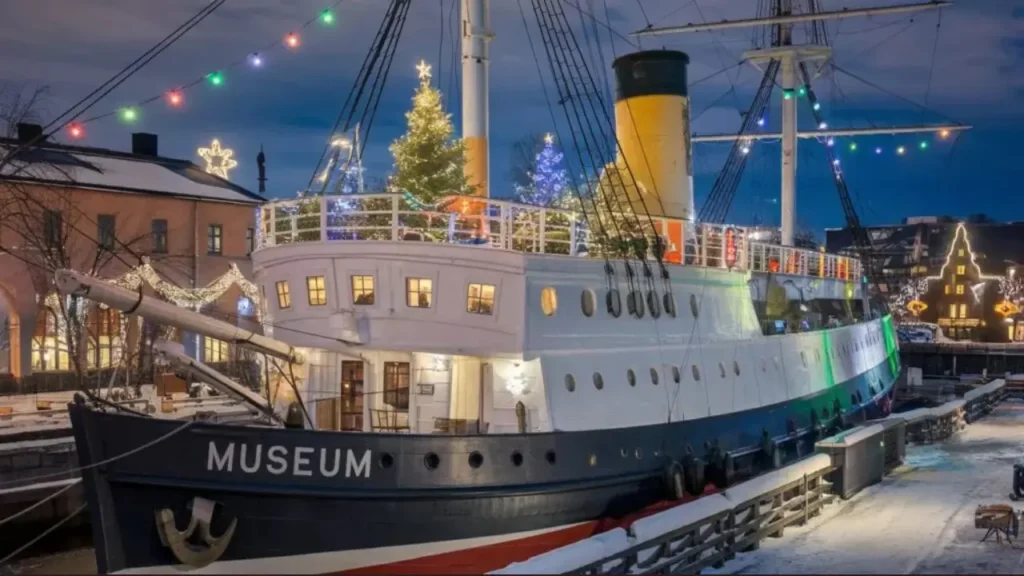 Locations Vasa Holiday Hours